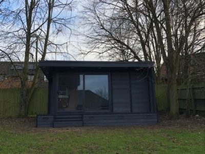 Cambridge Garden Room Being Used As Quite Retreat Outside Shot 2